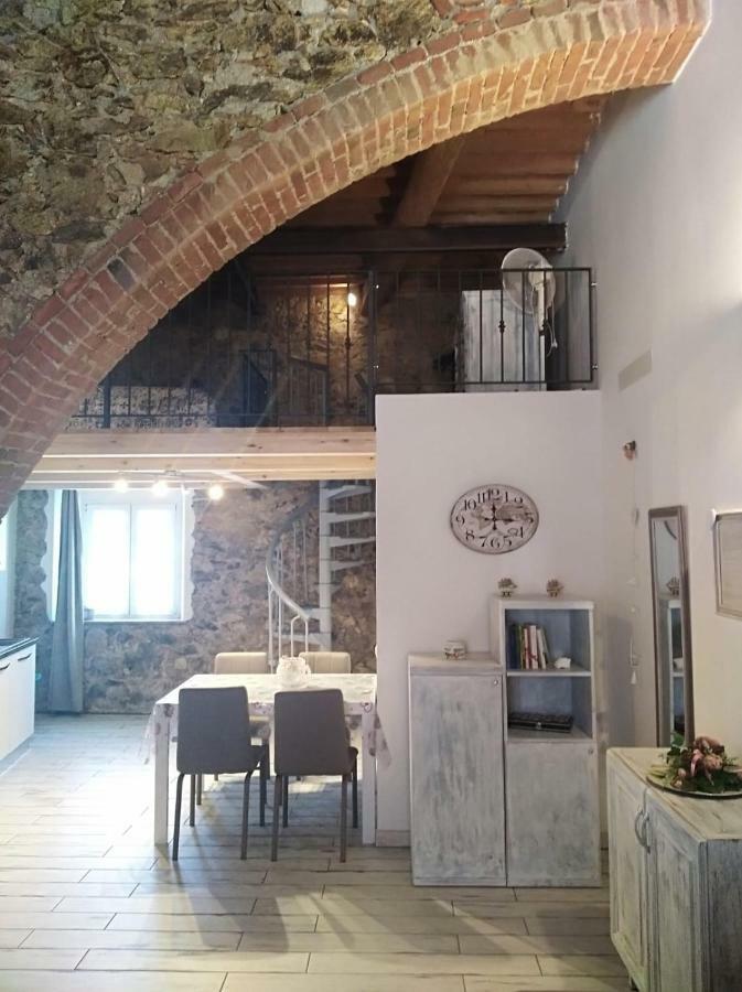 דירות קאפוליברי Casa Leo מראה חיצוני תמונה